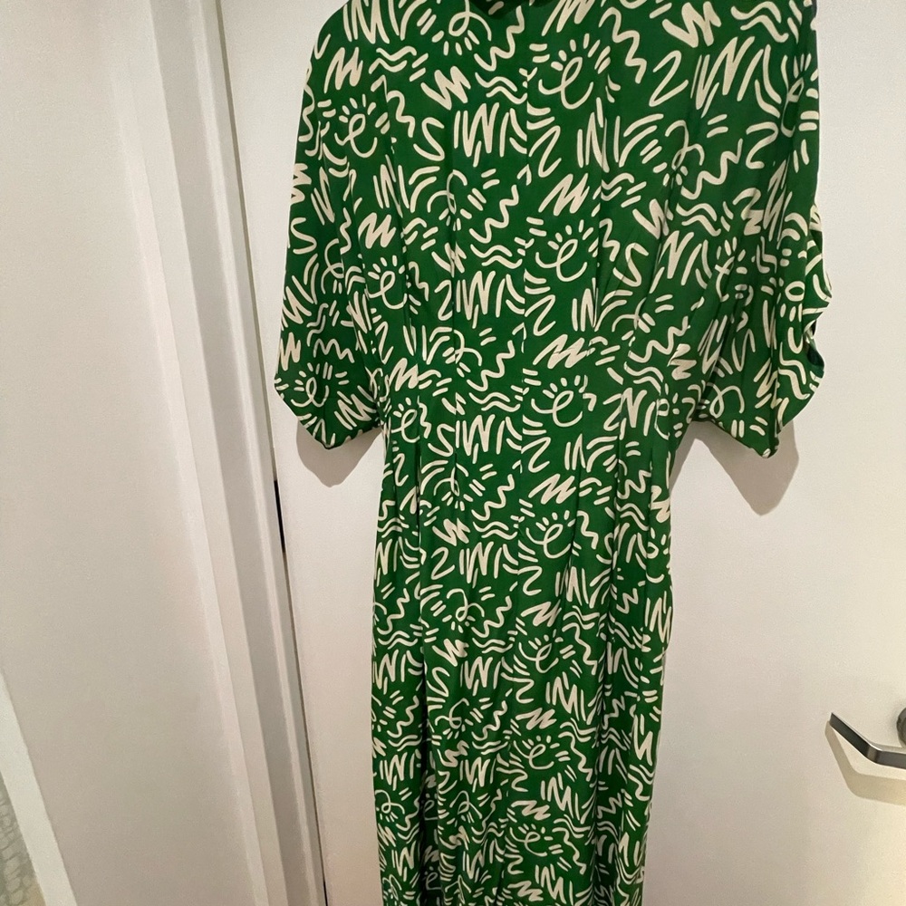 Zara Green and White Midi Dress